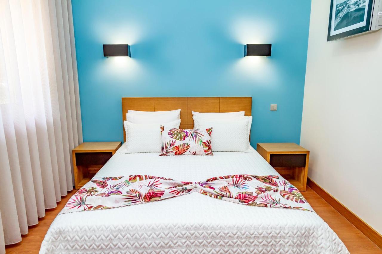 Boutique Mouras Bed & Breakfast Мондим де Басто Екстериор снимка