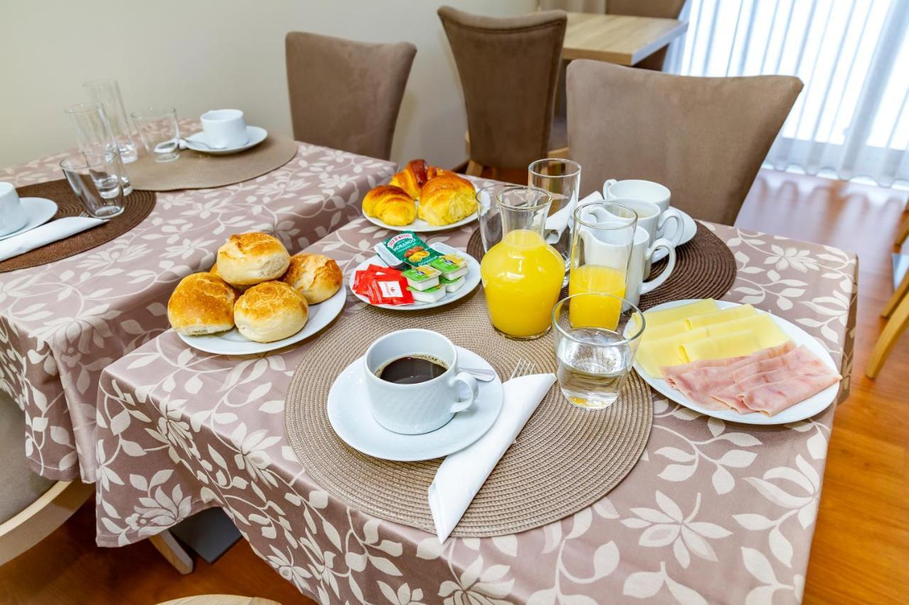 Boutique Mouras Bed & Breakfast Мондим де Басто Екстериор снимка