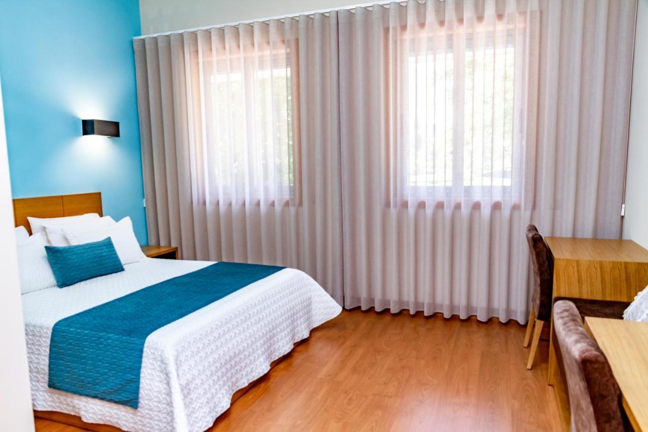 Boutique Mouras Bed & Breakfast Мондим де Басто Екстериор снимка